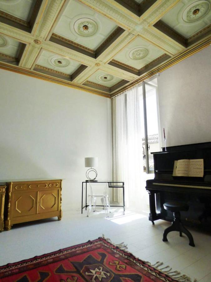 La Sosta Dell'Imperatore Apartment Iesi Exterior photo